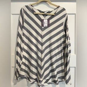 Casual chevron top